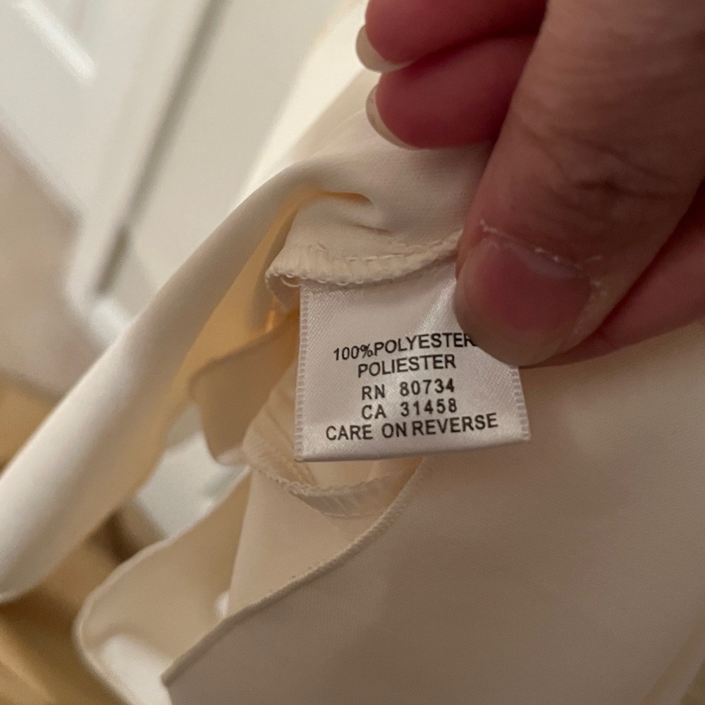 BCBGMaxAzria Strapless Ivory Dress with Embroidery - Women’s Small size 4-6 - Picture 7 of 8